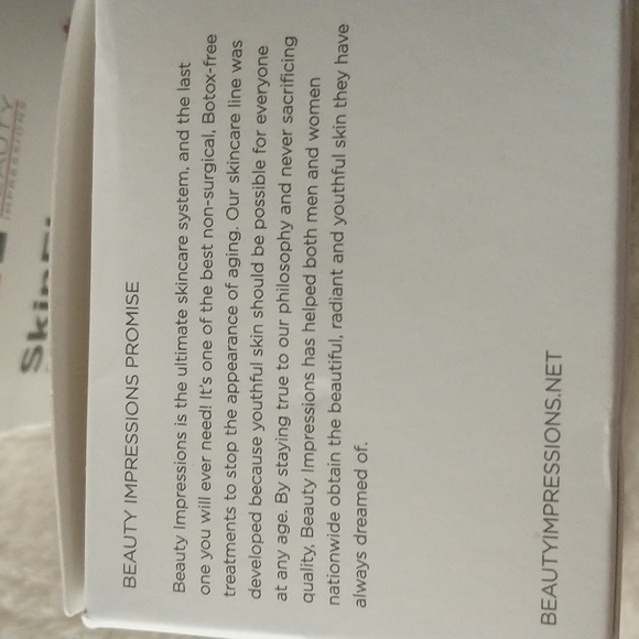 BEAUTY IMPRESSIONS S'NĀK PEPTIDE CREAM - Picture 5 of 5